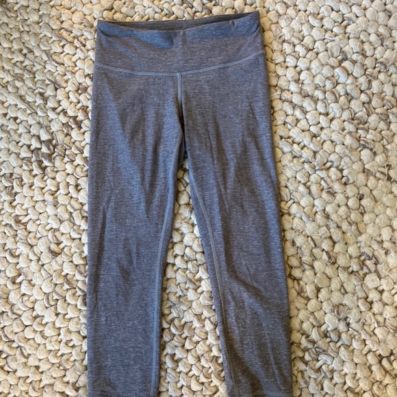 Lululemon crop leggings - Picture 3 of 3